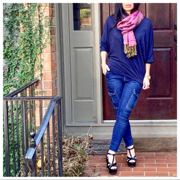 ✨LAST 1✨Navy blue Slouchy Dolman sleeves knit top - Picture 7 of 7